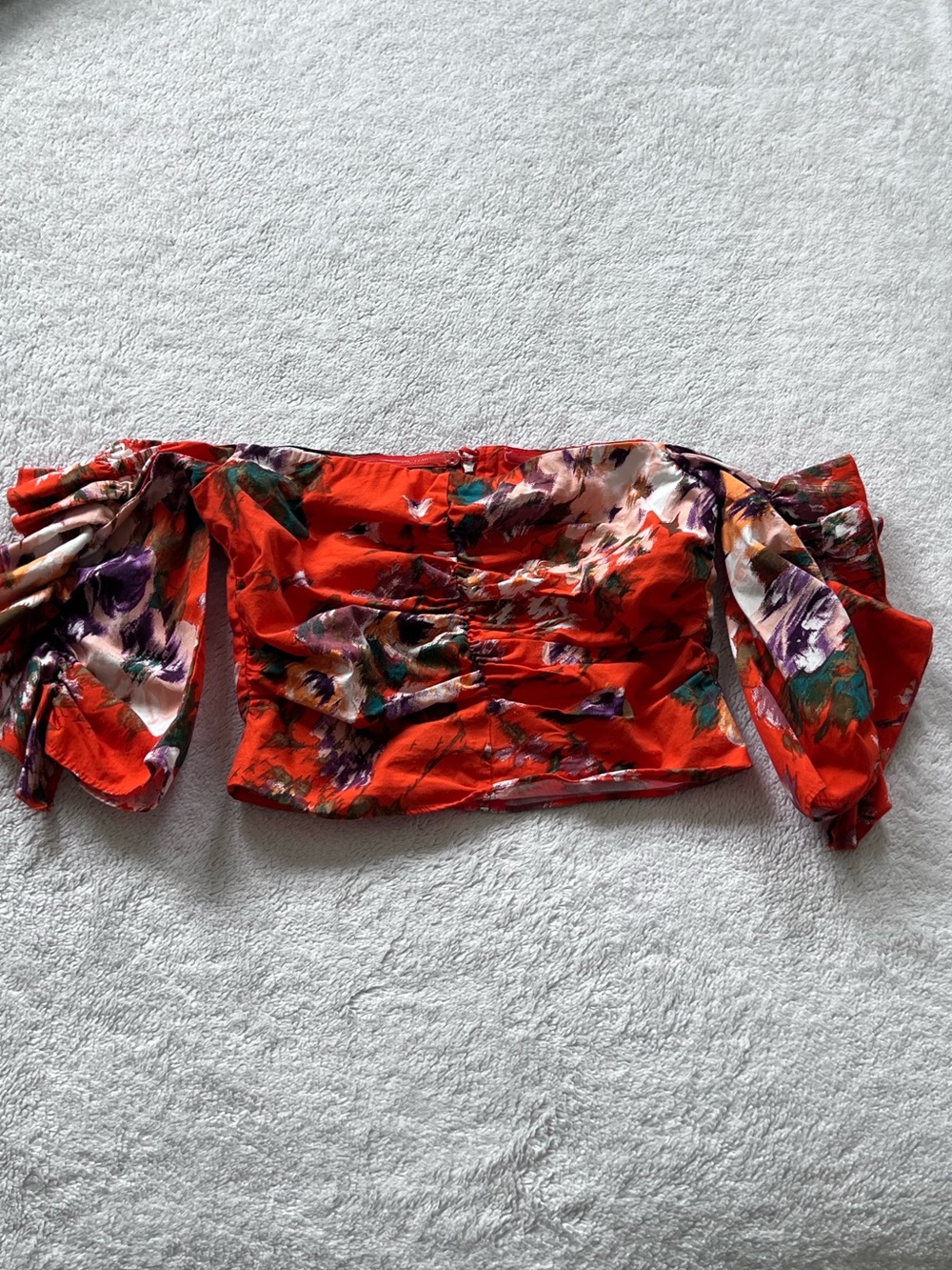 H&M Red Floral Off-Shoulder Crop Top